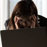 UpsetWomanLaptop UpsetWomanLaptop